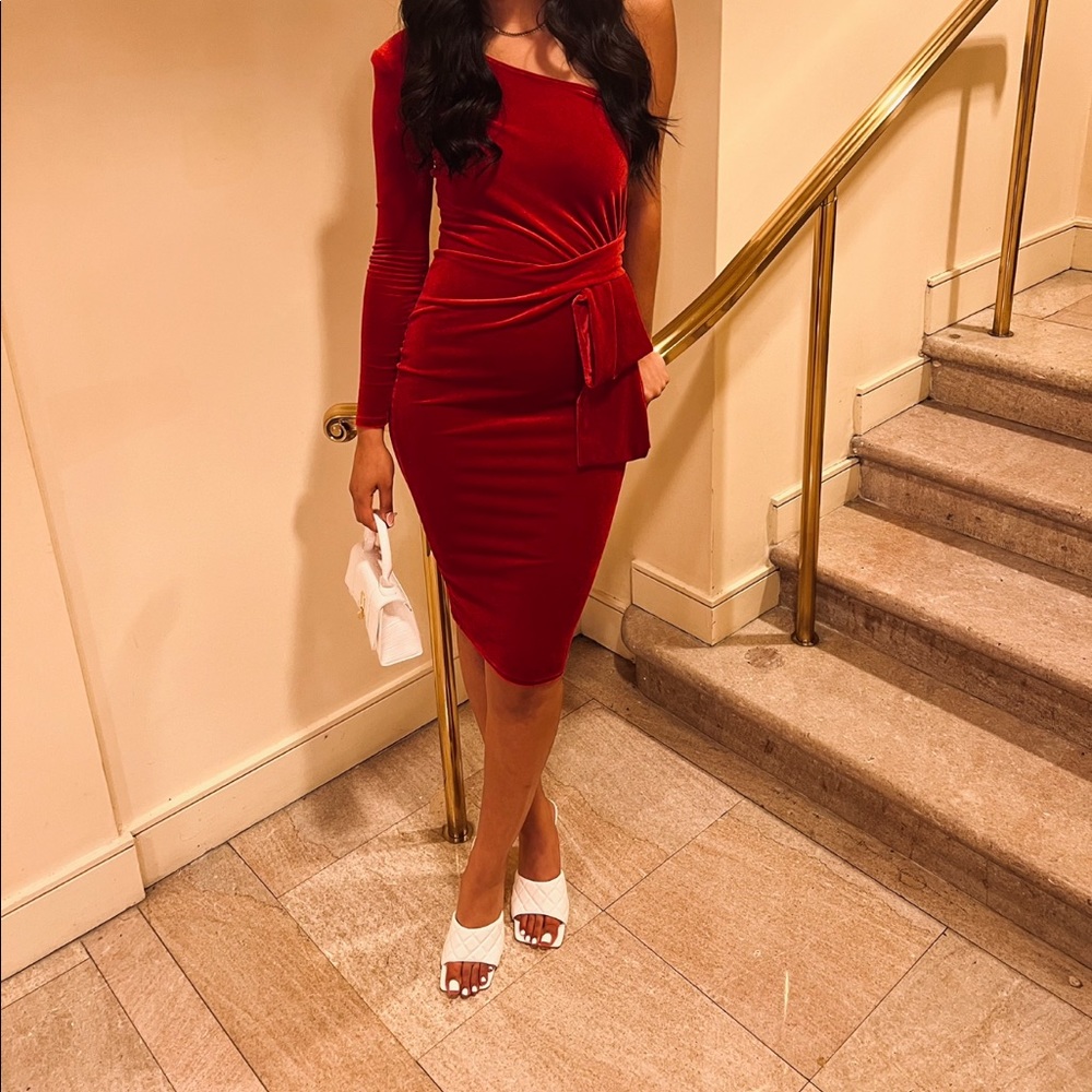 Red velvet one shoulder midi dress